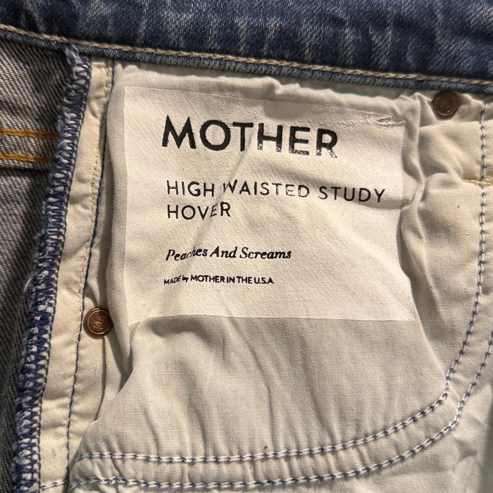 MOTHER distressed and cropped high-waisted Study Hover - Picture 5 of 9